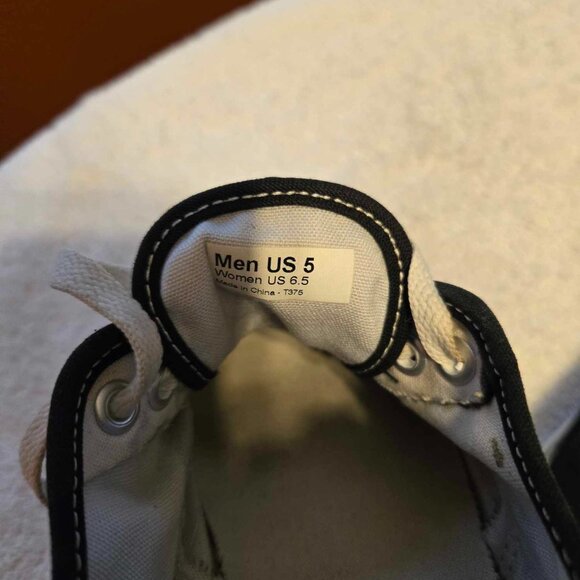 Vans lowpro black shoe sneaker 6.5 women like new - Picture 6 of 6